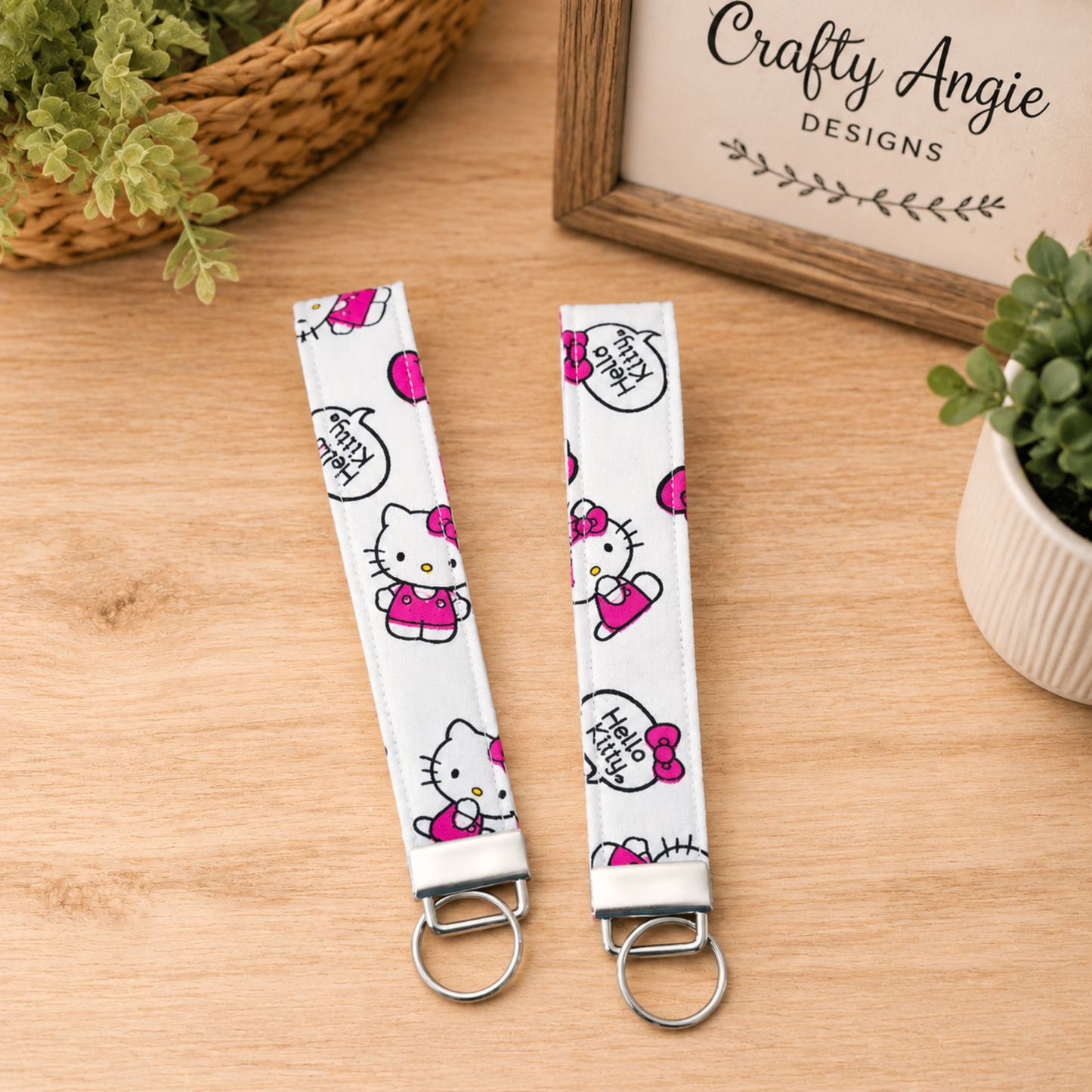 Hello Kitty Fabric Wristlet Keychain in Bold White