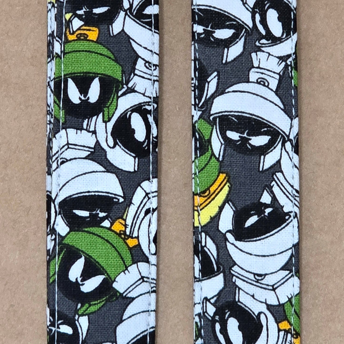 Marvin the Martian Wristlet Looney Key Strap Galactic Keychain