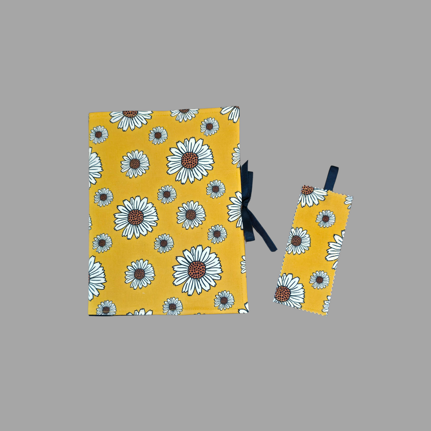 Groovy Daisy Composition Book Cover Far-Out Floral School Office Journal Diary