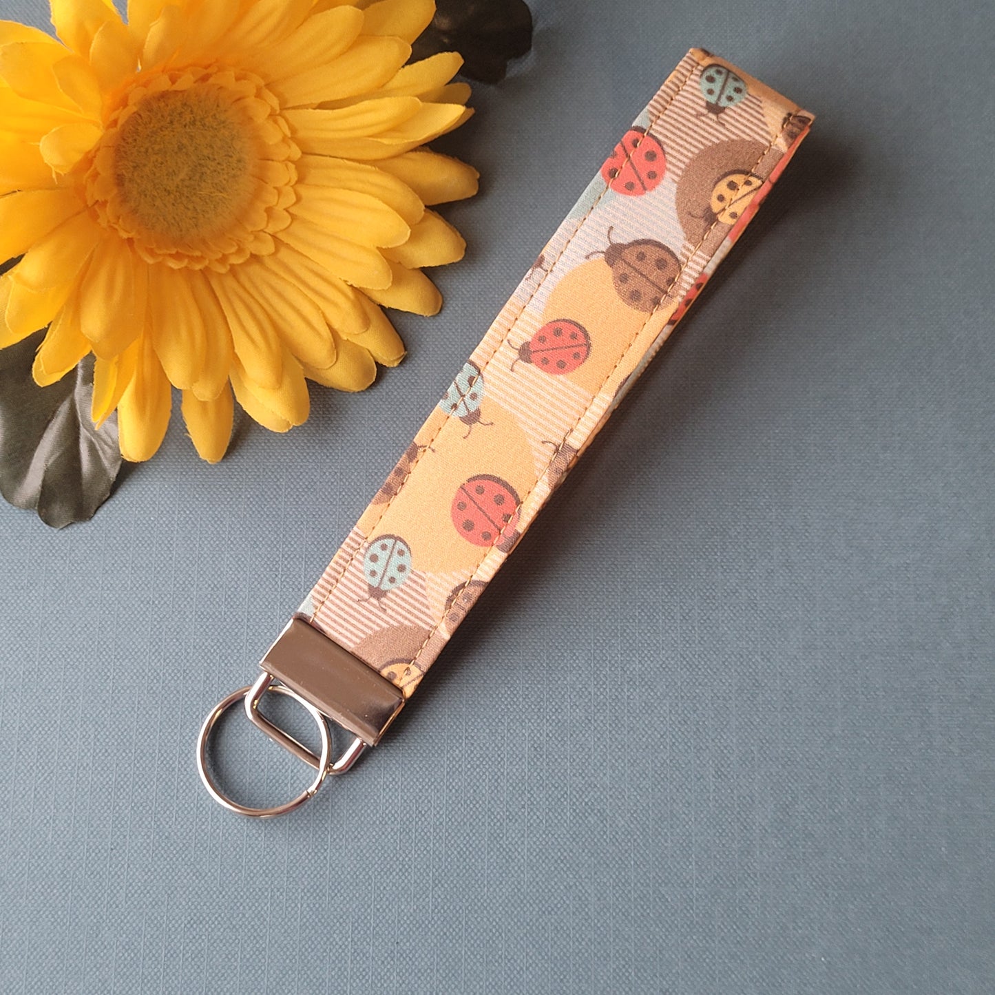 Ladybug Keychain, LadyBird Keychain Strap for Keys, Lady Bug Retro Key Holder