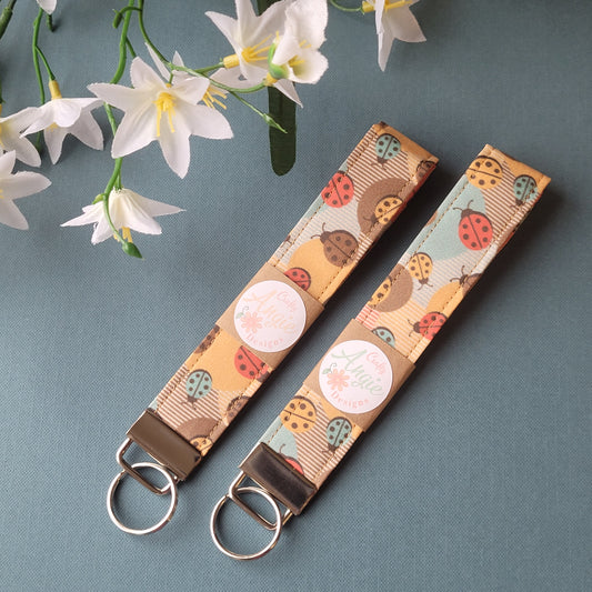 Ladybug Keychain, LadyBird Keychain Strap for Keys, Lady Bug Retro Key Holder